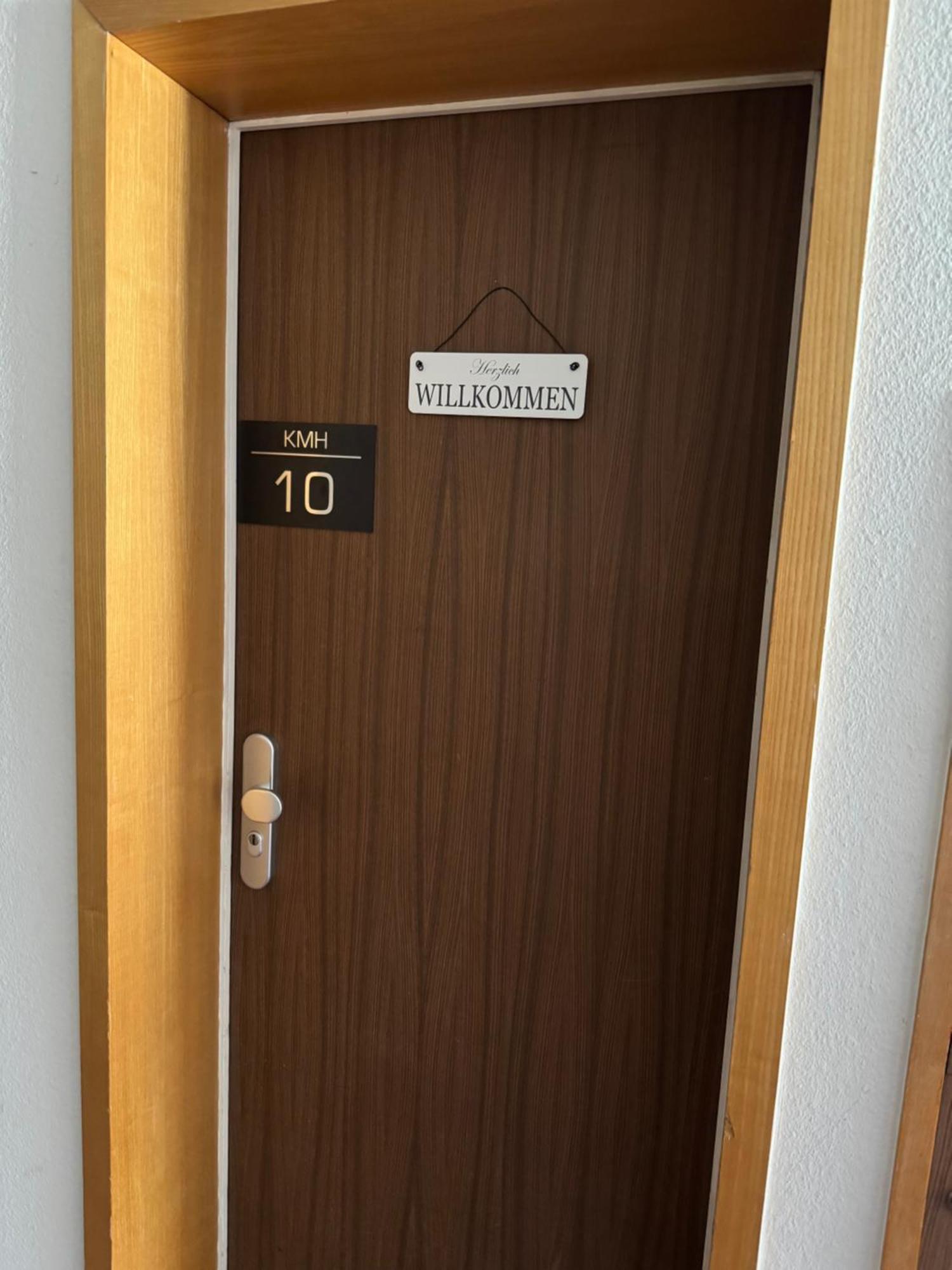 Kmh 1 Zi-Apartment ザンクト・ブラージエン エクステリア 写真